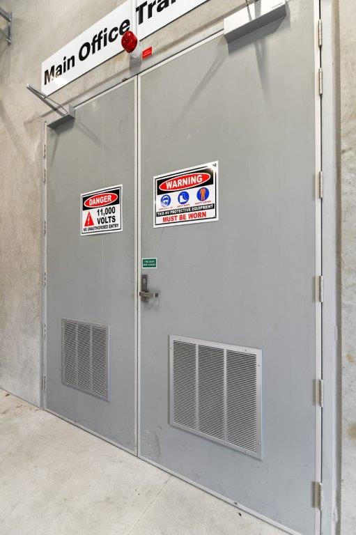 Garrison CFLL4 pair of doors