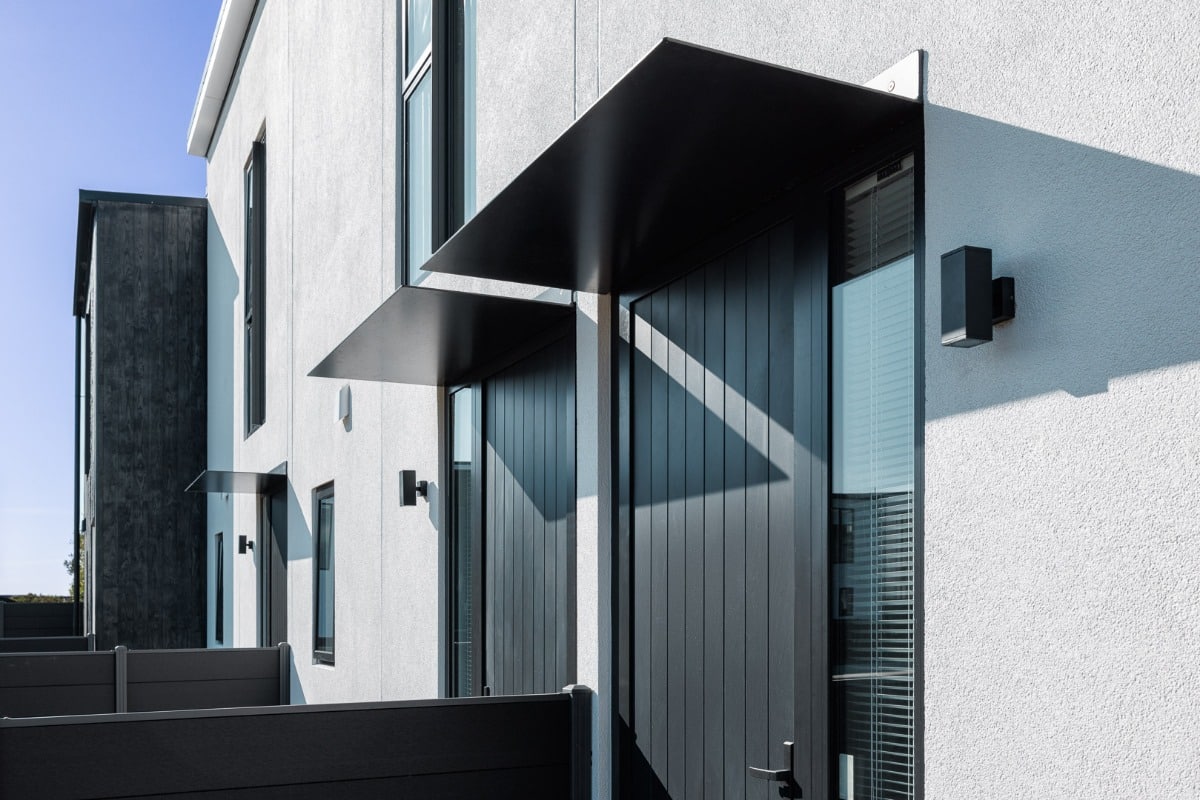 Matt or Textured? Choosing the Best Powder Coat Finish for Aluminium Front Doors